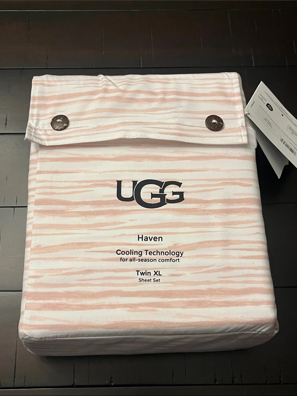 Ugg Haven Twin XL Sheet Set Flat, Fitted, 1 Pillowcase Cooling Technology Shell